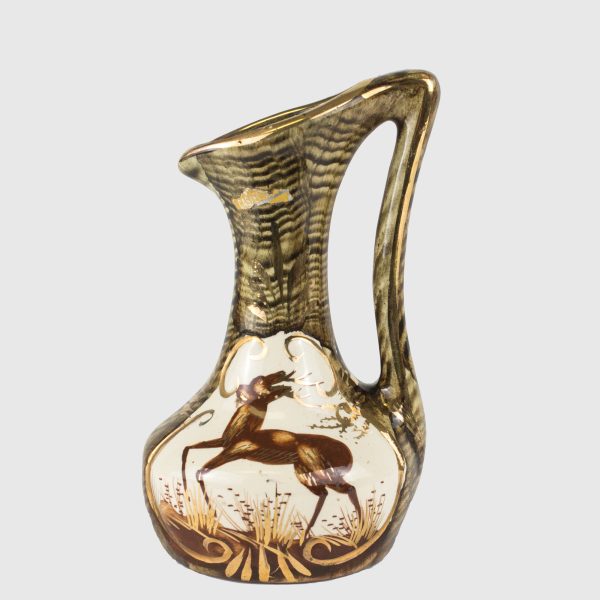 Vaza din ceramica cu motivul cerbului Decoratiuni