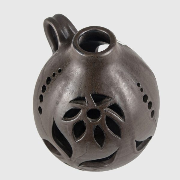 Suport pentru lumanare din ceramica lucrat manual cu motivul floarei de Topfen Julken Decoratiuni