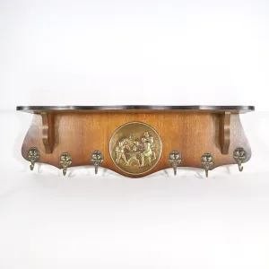 cuier-antic-din-lemn-alama-si-bronz-cu-motivul-carciumei-franta-anii-50