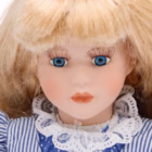 Păpușă decorativă din porțelan cu rochie albastră, anii ’80-’90 Decoratiuni