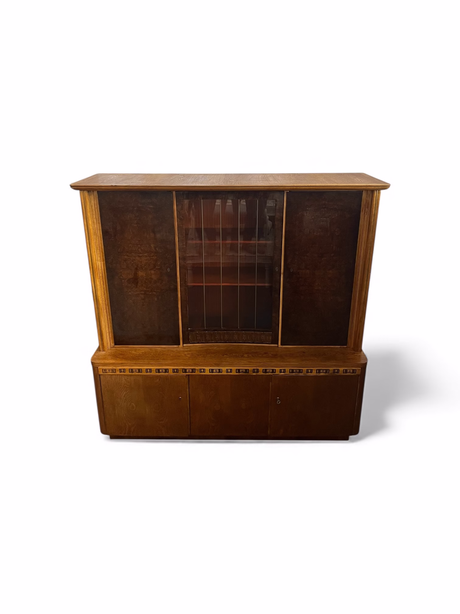 Bibliotecă – vitrină vintage Art Deco, furnir de nuc, anii 1930–1940