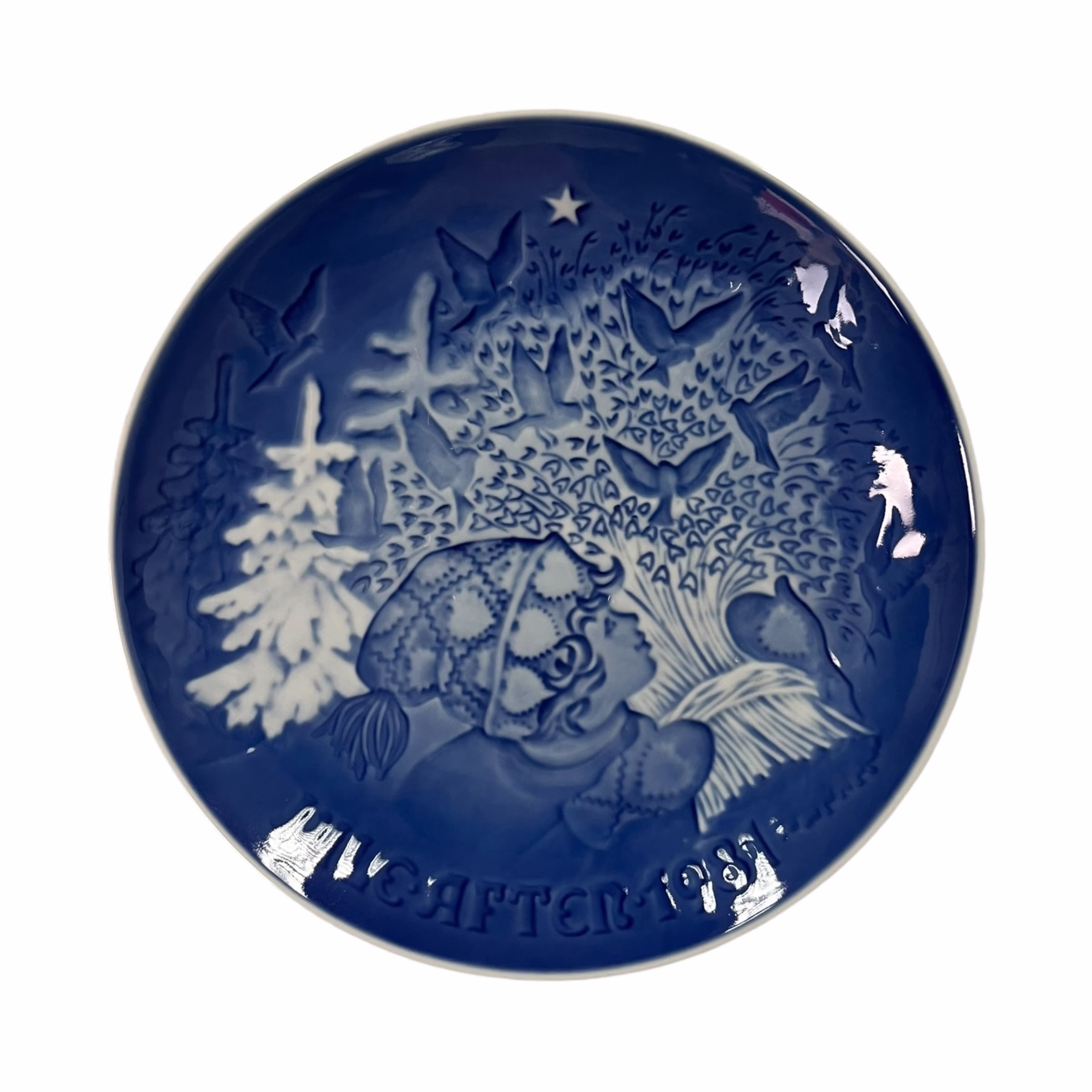 Farfurie decorativă din porțelan Royal Copenhagen Juleaftener 1981 Christmas Peace
