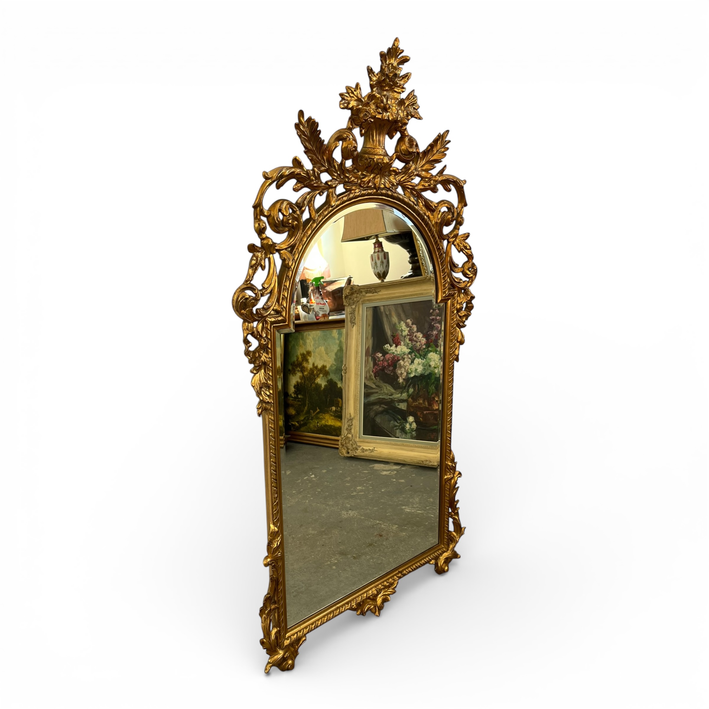 Oglindă decorativă barocă aurită, producție belgiană, model 1964.122 Decoratiuni