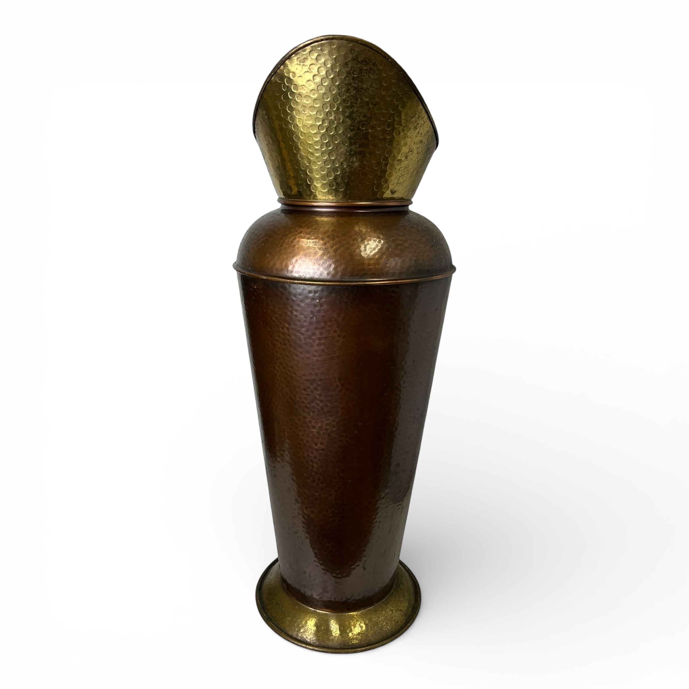 Ulcior vintage din cupru și alamă Moecan Belgium – decor ciocănit manual Decoratiuni