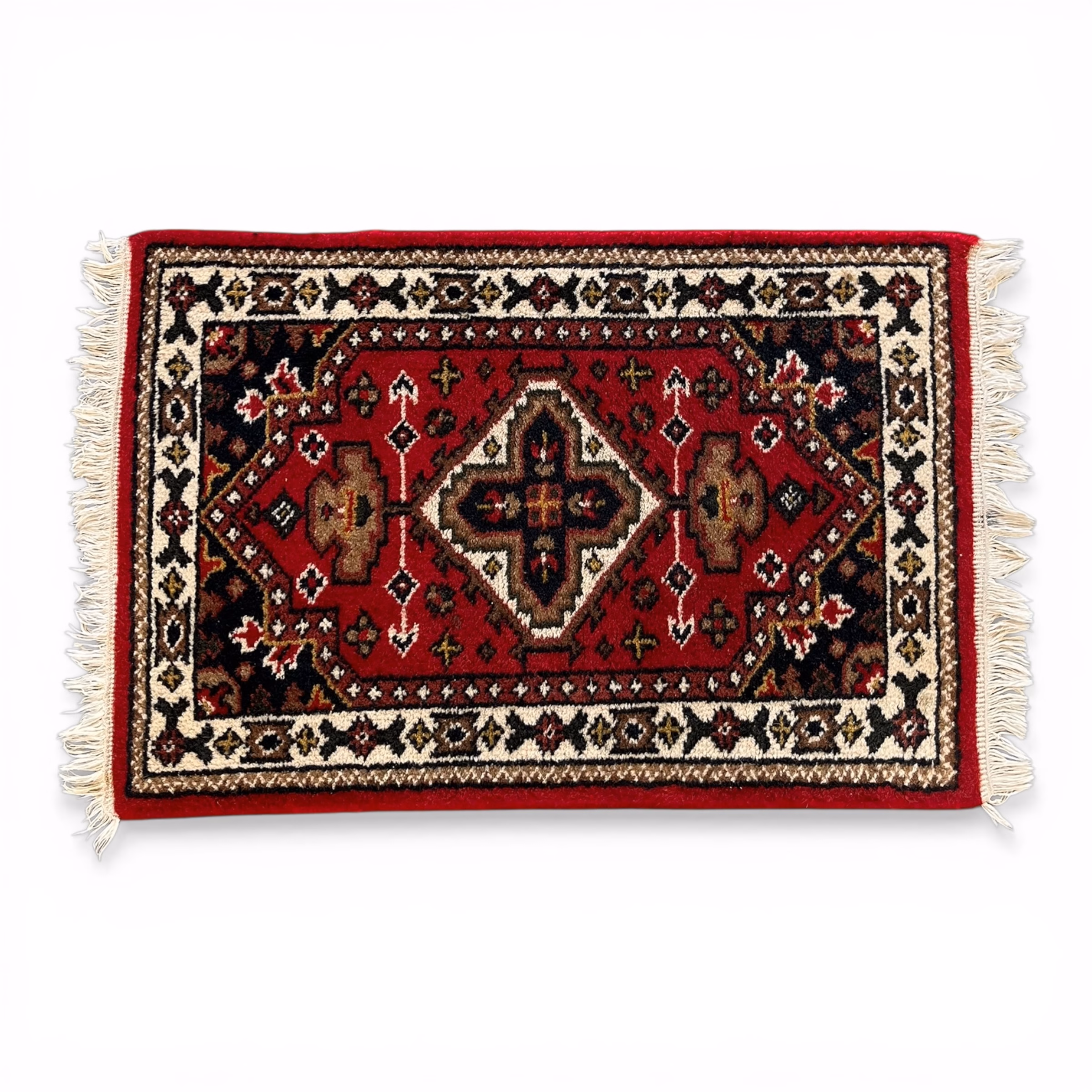 Covor oriental mic, stil persan, model geometric tradițional, 100×60 cm, cu franjuri Covoare Magazin de mobila decoratiuni si corpuri de iluminat vintage Covor oriental mic, stil persan, model geometric tradițional, 100×60 cm, cu franjuri Covoare