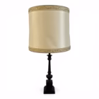 Lampă de masă vintage cu abajur original și bază metalică decorativă Corpuri de iluminat