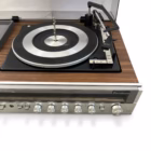 Combina audio vintage Panasonic SE-2657 – pick-up + radio + casetofon, Made in Japan Decoratiuni