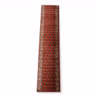 Covor tip runner în stil oriental, fond roșu cu motive clasice repetitive și bordură decorativă Covoare Magazin de mobila decoratiuni si corpuri de iluminat vintage Covor tip runner în stil oriental, fond roșu cu motive clasice repetitive și bordură decorativă Covoare
