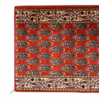 Covor tip runner în stil oriental, fond roșu cu motive clasice repetitive și bordură decorativă Covoare Magazin de mobila decoratiuni si corpuri de iluminat vintage Covor tip runner în stil oriental, fond roșu cu motive clasice repetitive și bordură decorativă Covoare