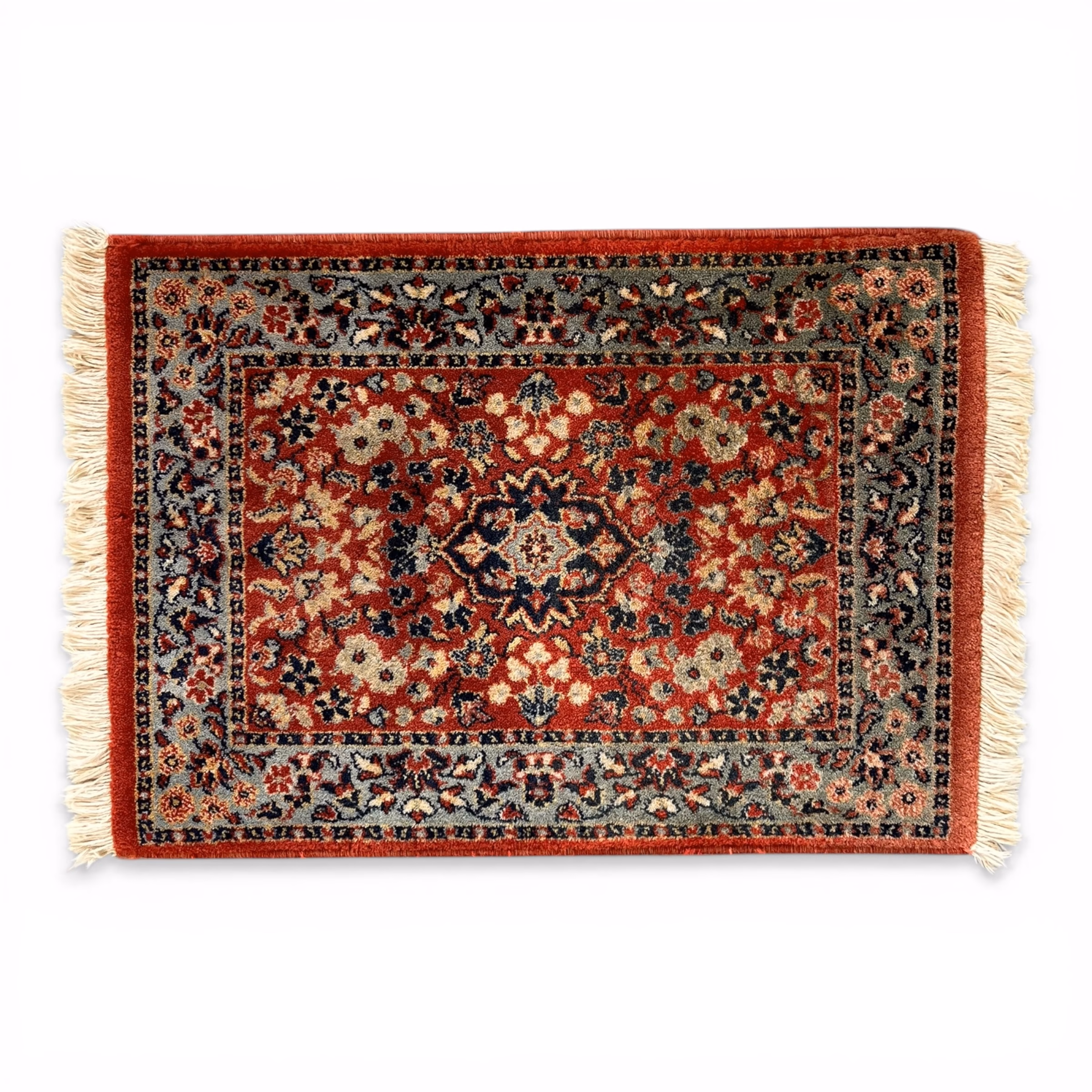 Covor oriental Besikt Pharo, din lână, model clasic cu medalion central, 40 × 60 cm Covoare