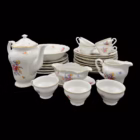 Serviciu vintage din porțelan german, decor floral policrom și accente aurite Servicii de masa