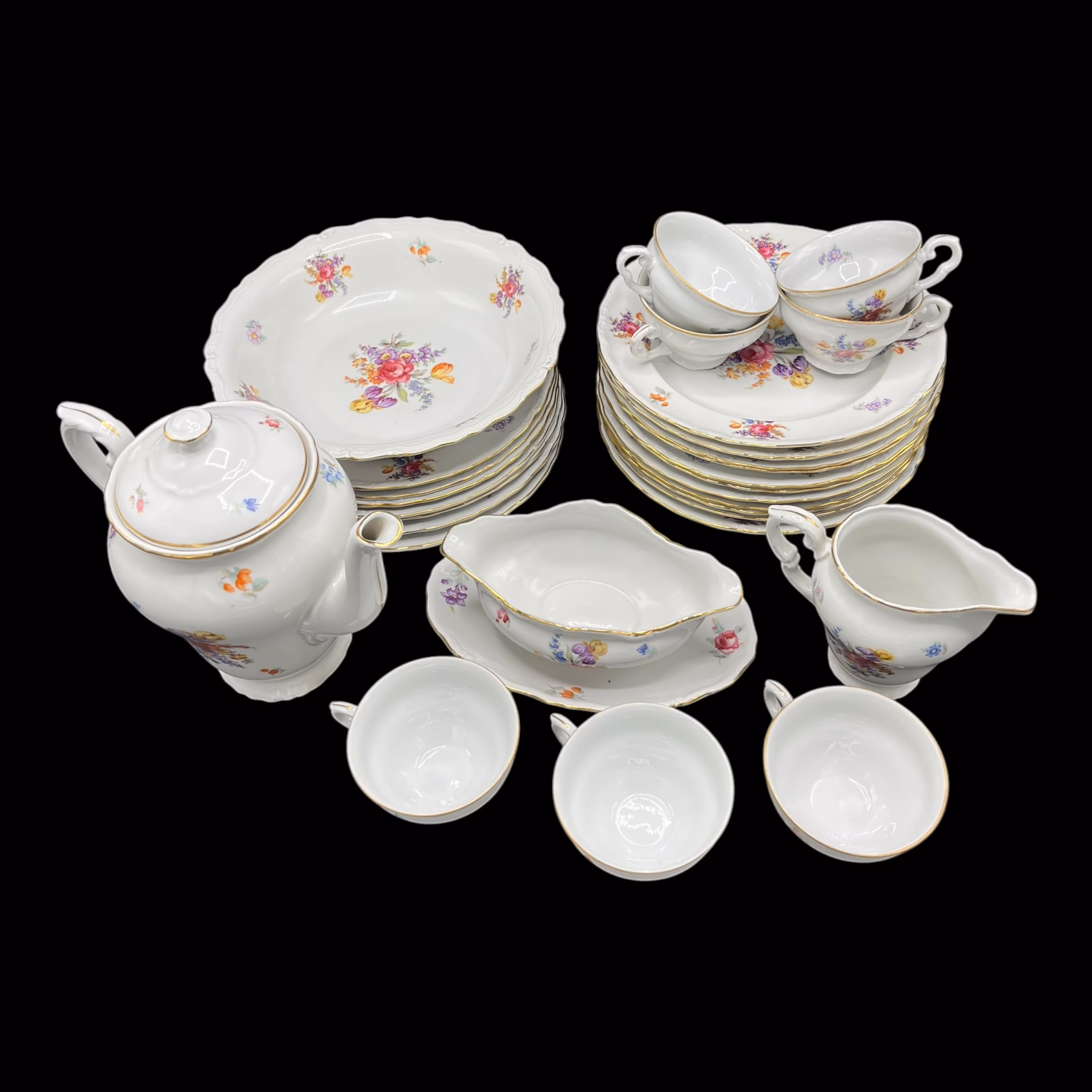 Serviciu vintage din porțelan german, decor floral policrom și accente aurite Servicii de masa