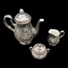 Serviciu vintage din porțelan argintat model elegant în relief pentru cafea sau ceai Portelan