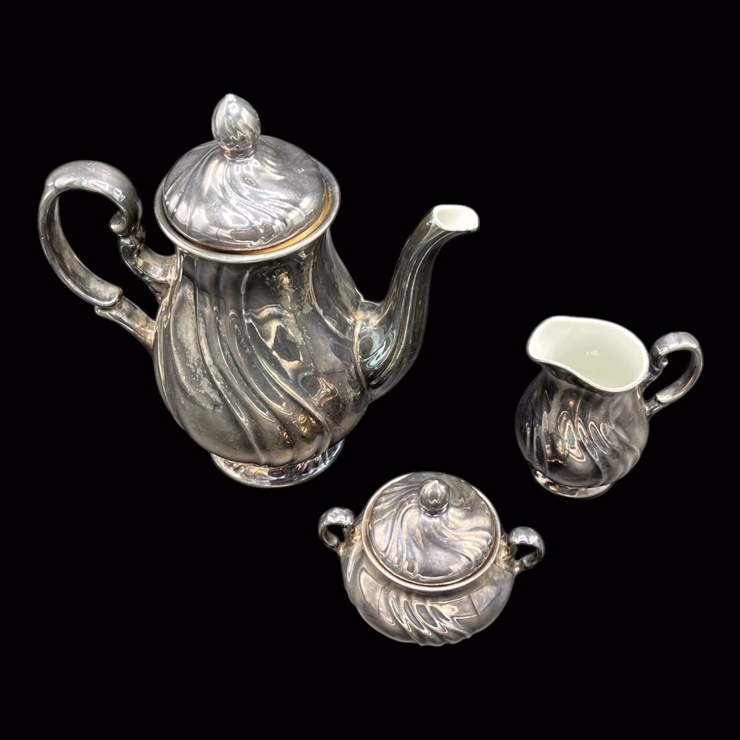 Serviciu vintage din porțelan argintat model elegant în relief pentru cafea sau ceai Portelan