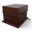 Gramofon de Cabinet „Arena Polyphon” – Piesă Antică de Colecție, cca. 1920 Articole de colecție