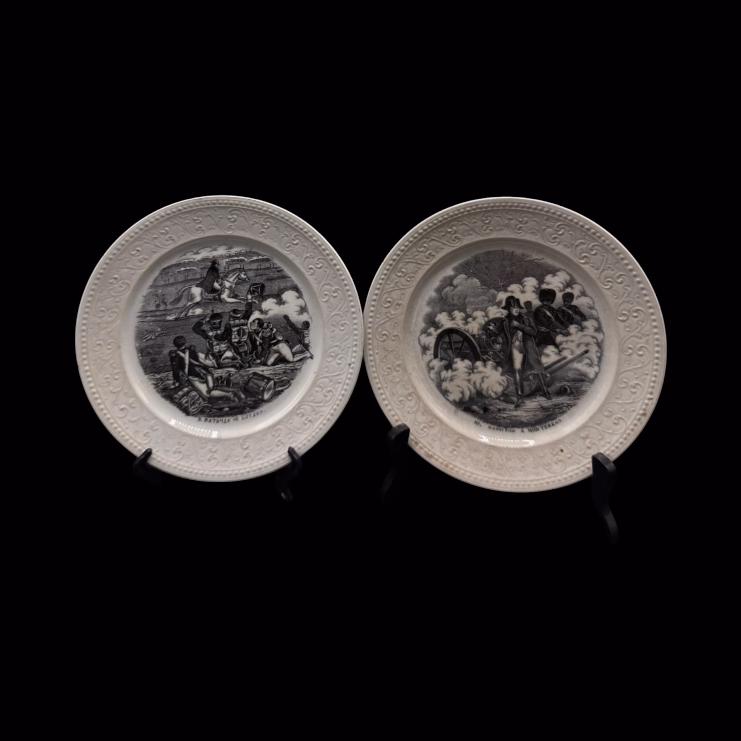 Set 2 farfurii decorative vintage din faianță – Scene istorice napoleoniene, stil francez Decoratiuni