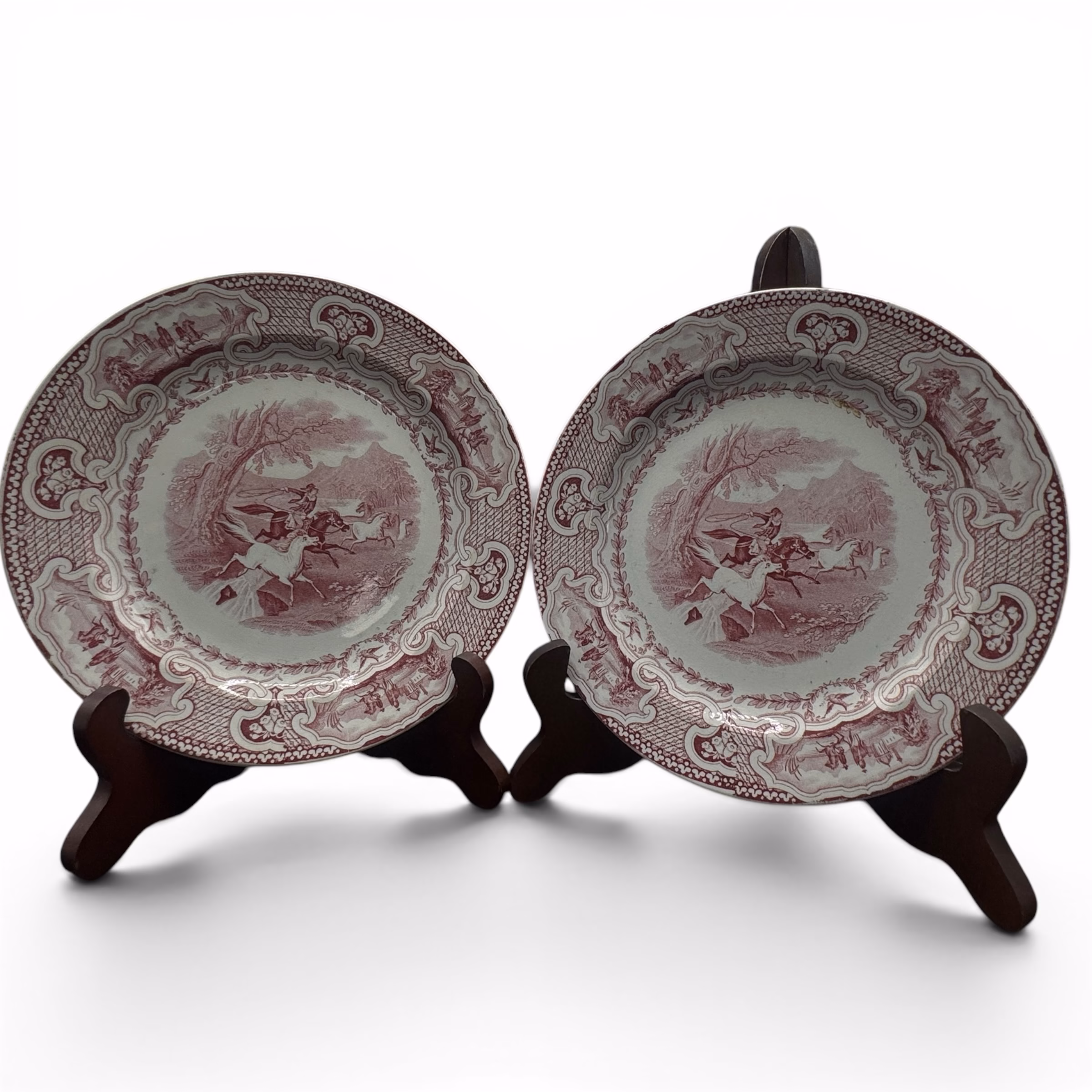 Set 2 farfurii decorative vintage P. Regout Maastricht „Wild Horse” – faianță olandeză Farfurii