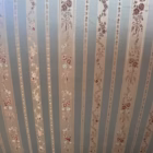 Canapea vintage / anticar din lemn masiv cu tapițerie din mătase dungată și imprimeu floral, stil clasic Louis XV / Ludovic al XV-lea Articole de colecție