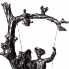 Statuetă decorativă romantică „Cuplu în leagăn” Statuete