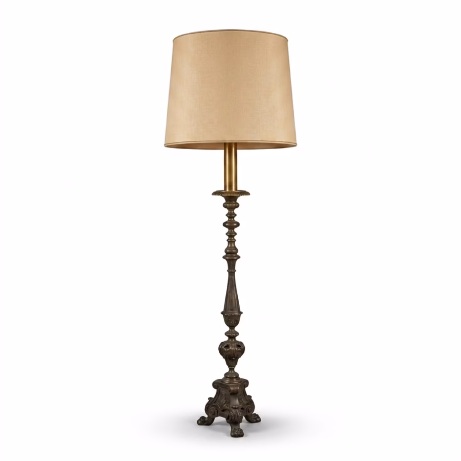 Lampă de Podea clasică din metal sculptat cu abajur textil crem